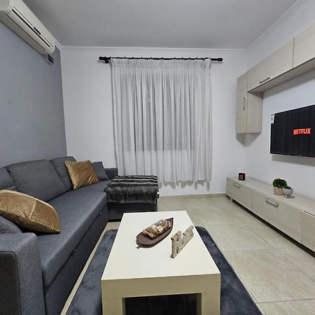 Wanderlust Tirana 2 Apartment Exterior photo